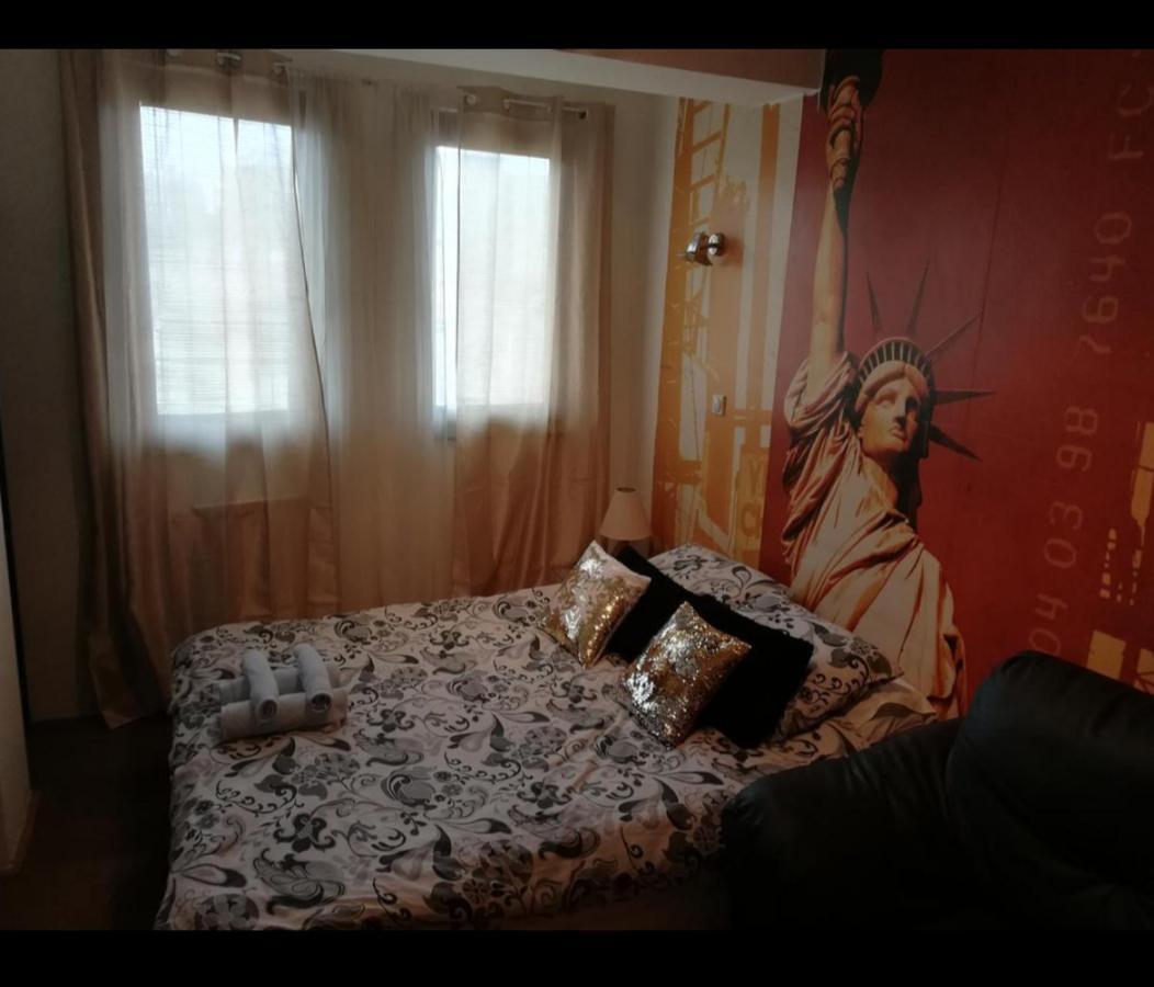 סקופיה New York Apartment מראה חיצוני תמונה
